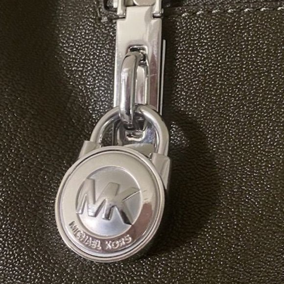 Michael Kors Knox Drawstring Loden Leather Bucket Bag w silver hardware EUC - Picture 15 of 16